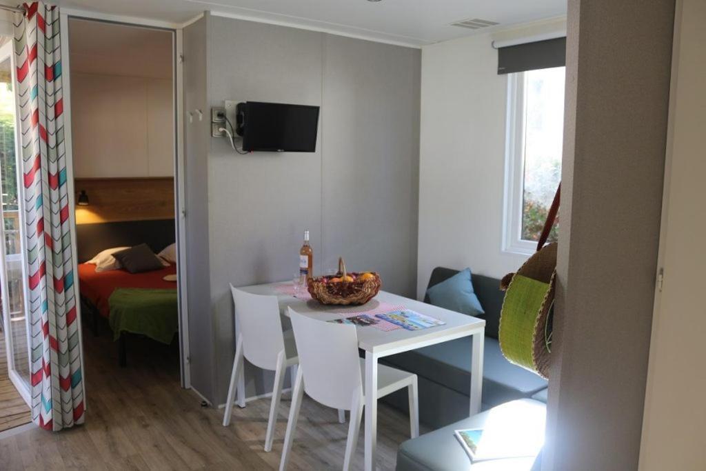 Camping Parc Mogador Sanary-sur-Mer Εξωτερικό φωτογραφία